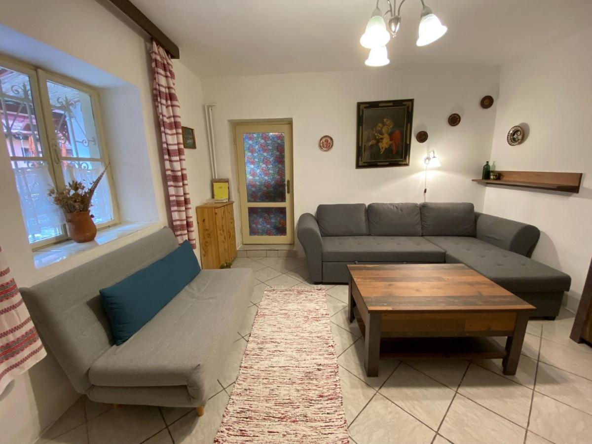 Arpad Nyaralohaz Villa Sarud Luaran gambar