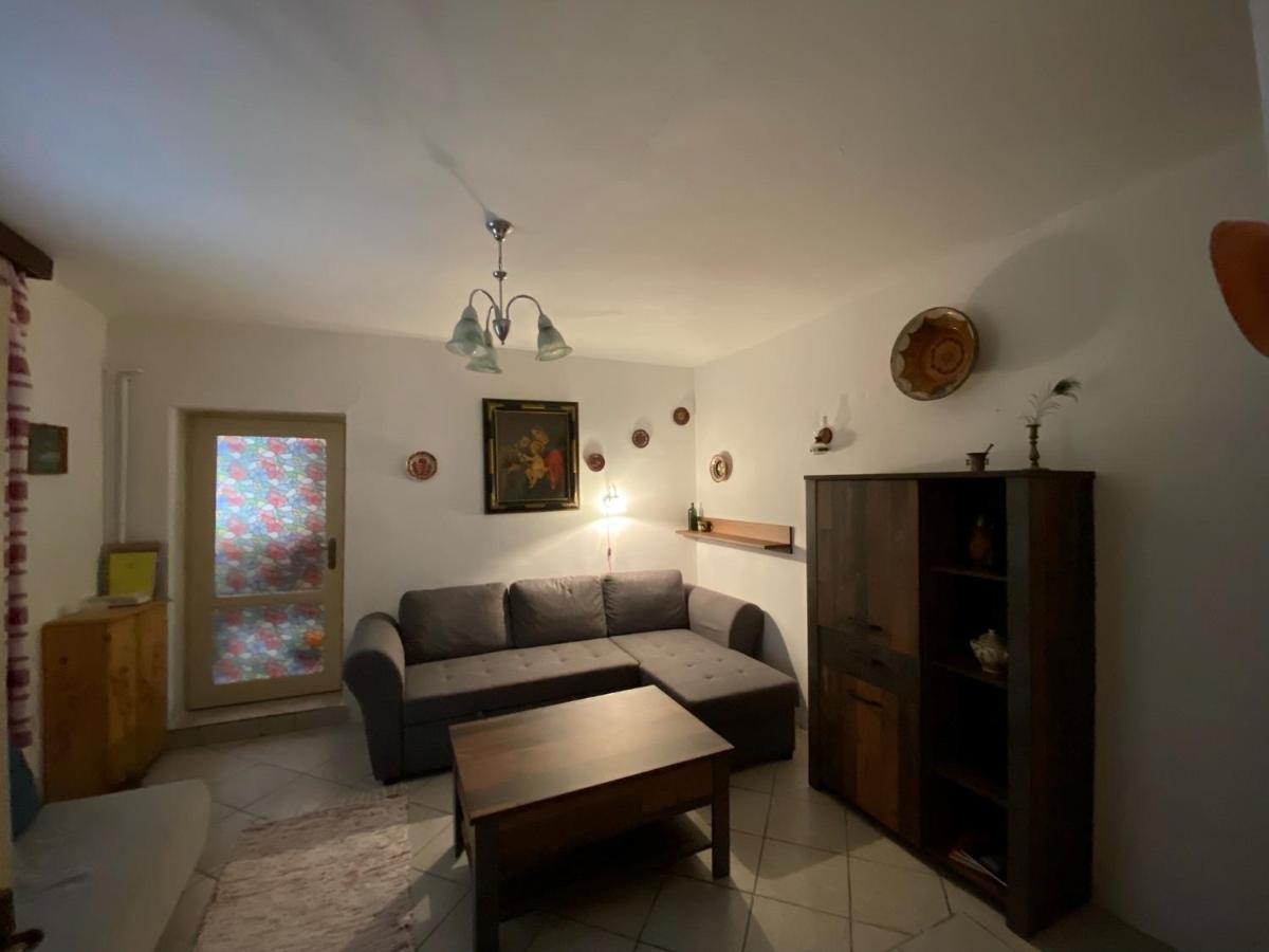 Arpad Nyaralohaz Villa Sarud Luaran gambar