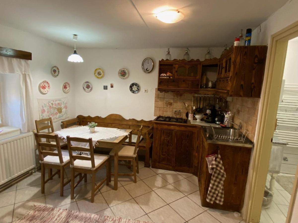 Arpad Nyaralohaz Villa Sarud Luaran gambar
