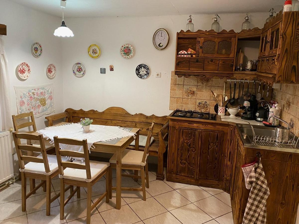 Arpad Nyaralohaz Villa Sarud Luaran gambar